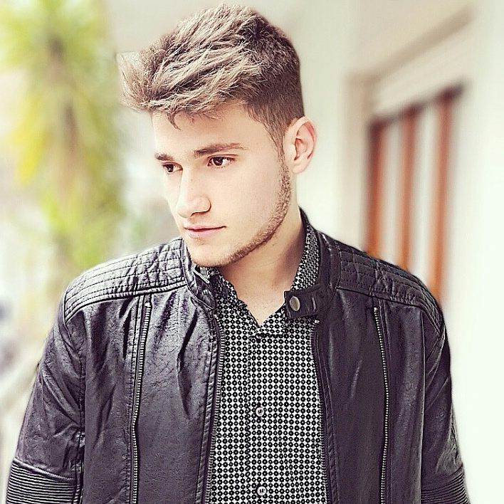 christianmusella_real___BYx_1FvjotO___